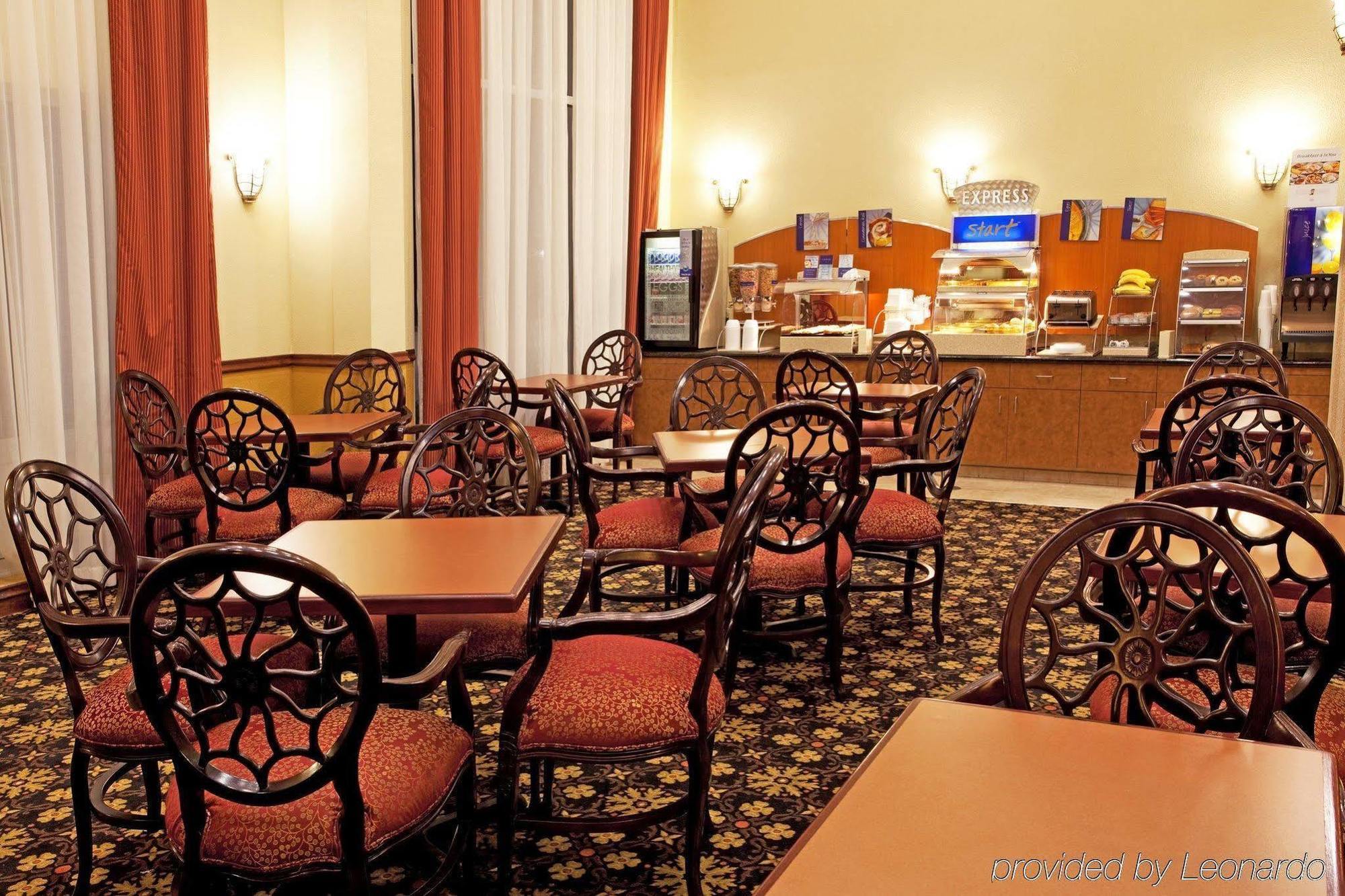 Holiday Inn Express Hotel & Suites Scott-Lafayette West By Ihg Esterno foto