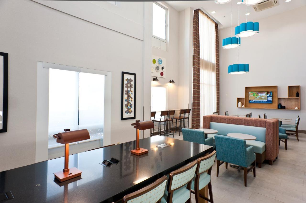 Holiday Inn Express Hotel & Suites Scott-Lafayette West By Ihg Esterno foto